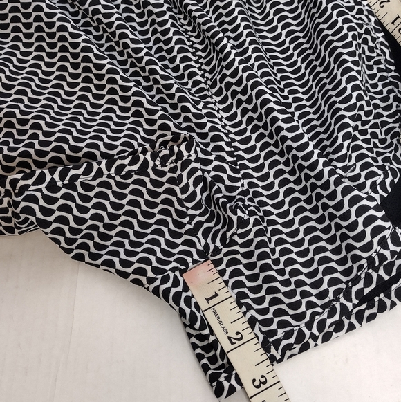 Nike Women's Lined Drawstring Dri-Fit Active Running Athletic Shorts Size XS - Picture 12 of 13